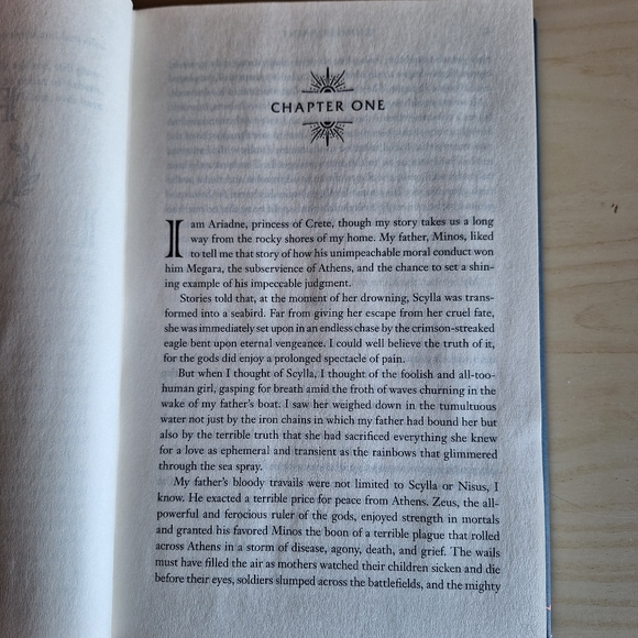 Ariadne By Jennifer Saint - Myth Fiction Novel - Hardcover with Dust Jacket - Picture 6 of 7